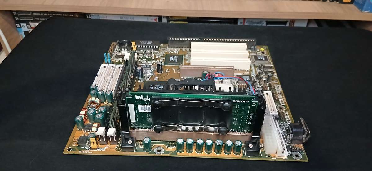 Jetway  J-993BS Motherboard