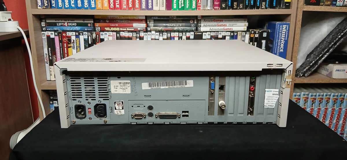 Siemens Scenic 300 Computer