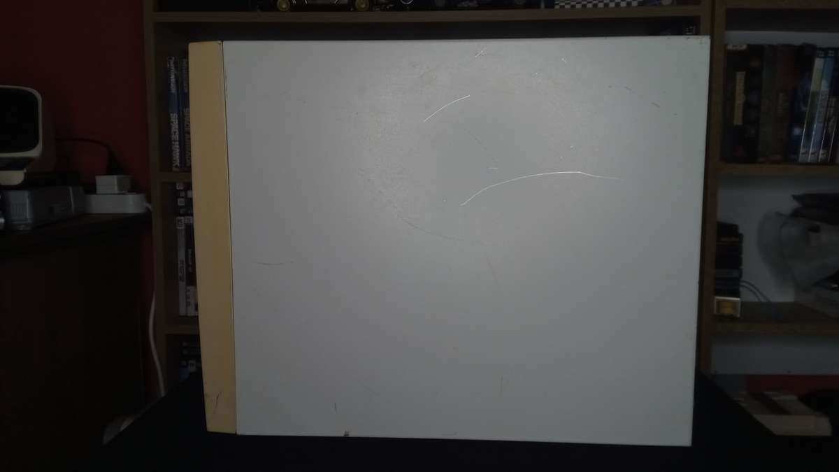 Intel Pentium 120MHz computer