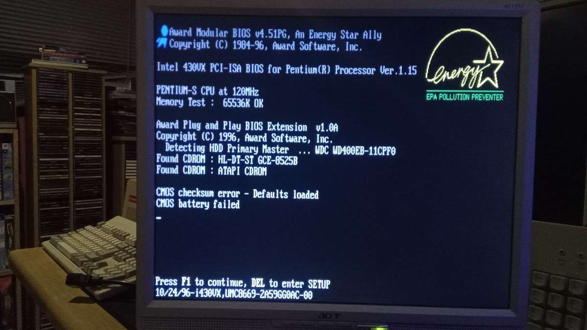 Intel Pentium 120MHz computer