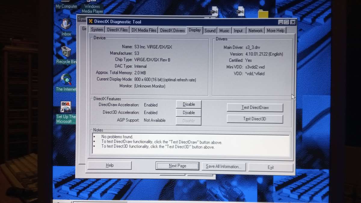 Intel Pentium 120MHz computer