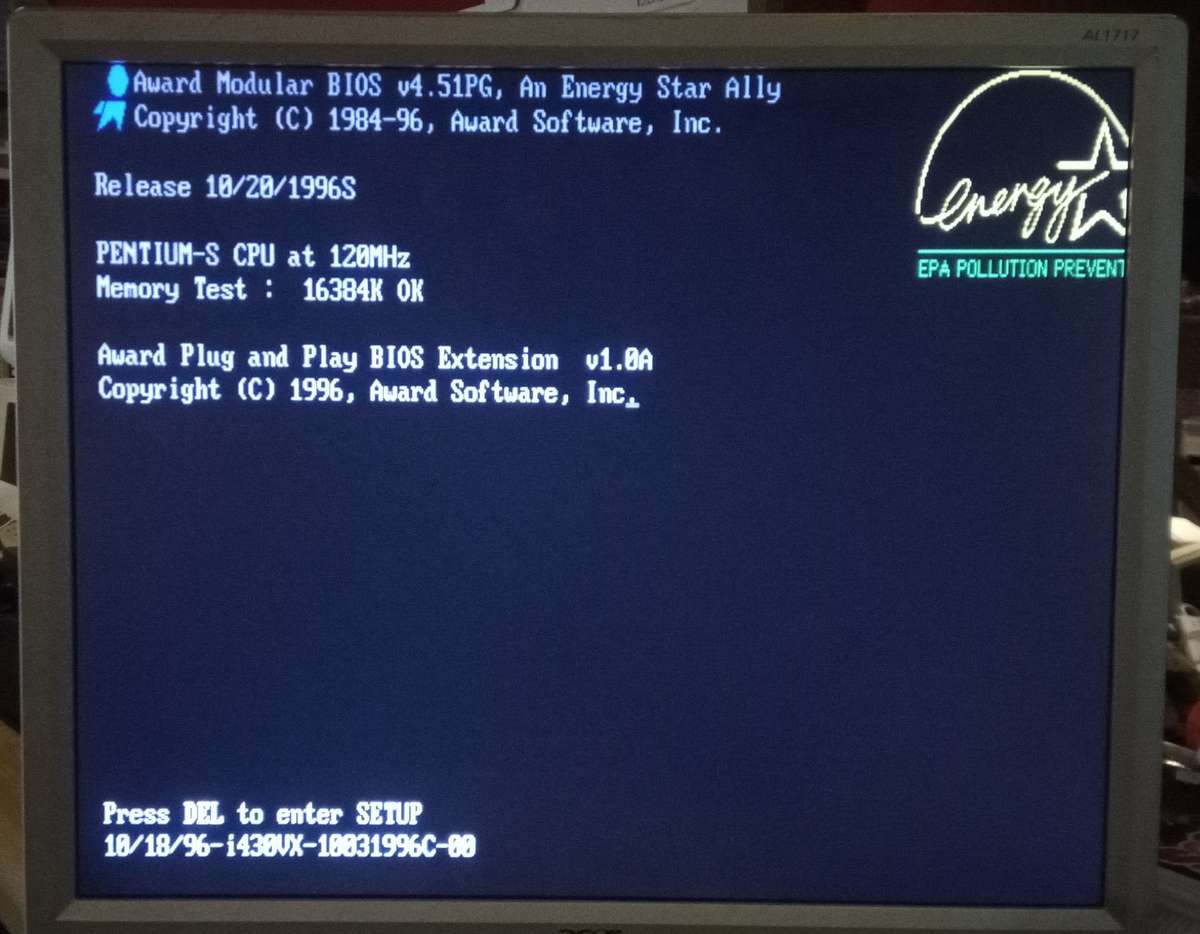 Intel Pentium 120MHz computer