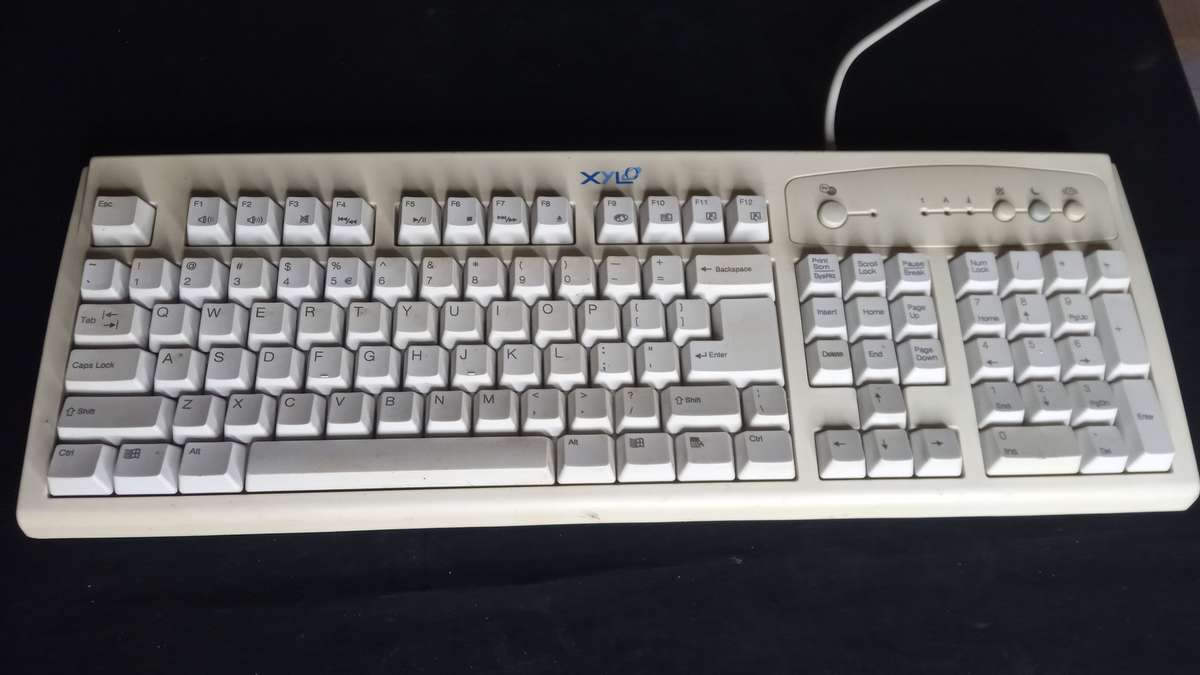 Xylo PS2 keyboard