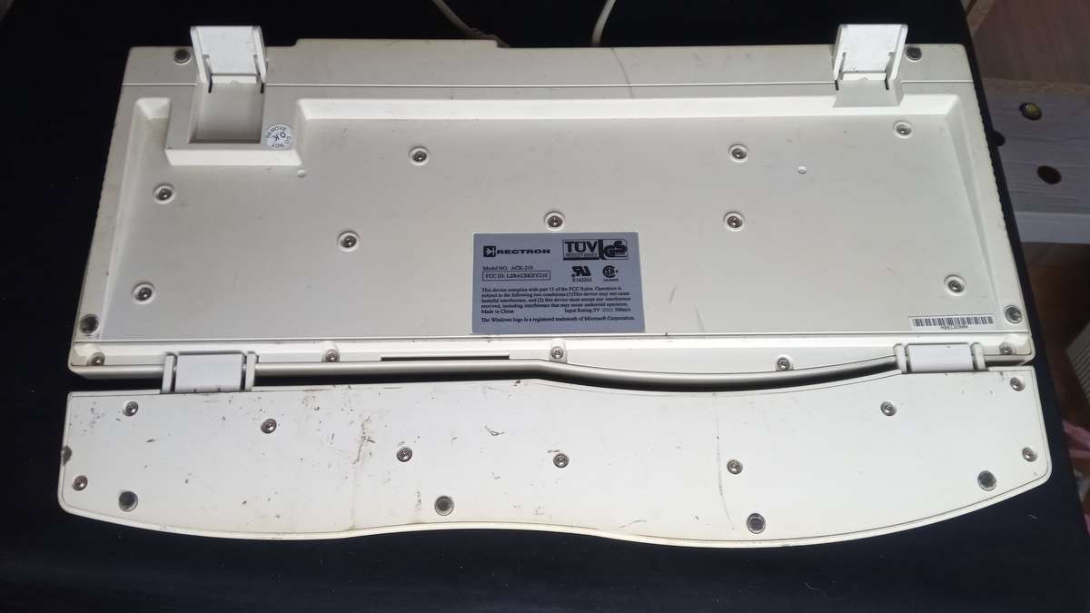 Rectron DIN-5 keyboard