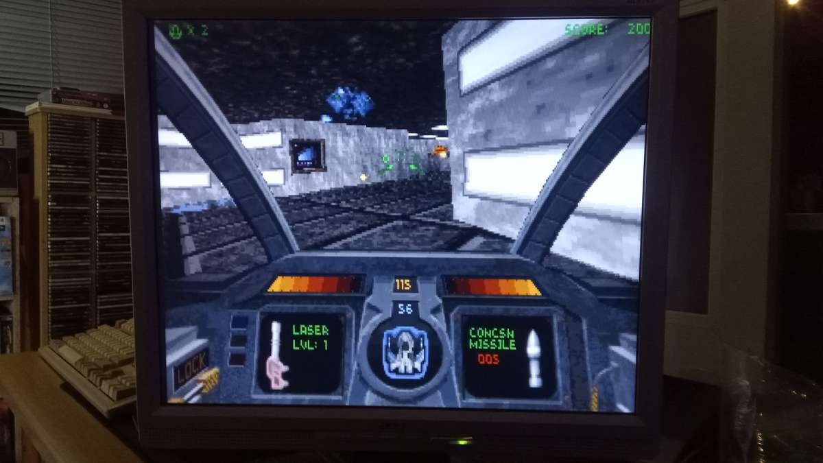 Intel Pentium P1 166MHz computer