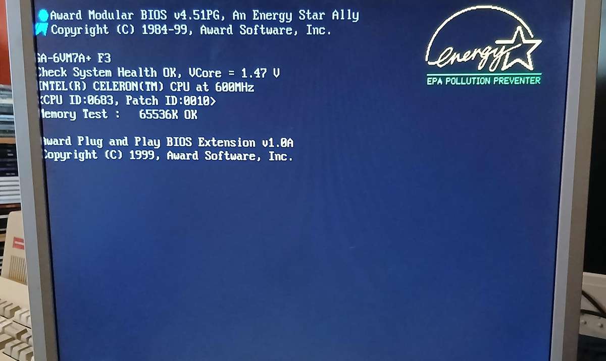 Mecer PIII Celeron 600MHz Computer