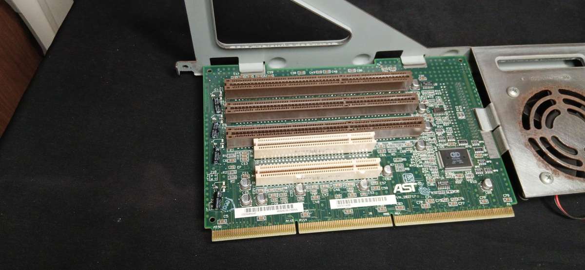 AST Premmia GX P133 Dual CPU Workstation