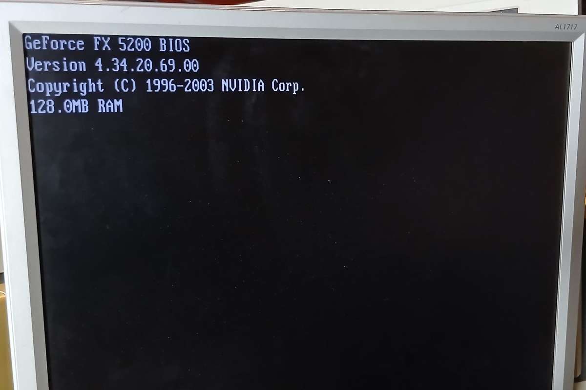 Pentium 3 1000 MHz Computer plus GeForce FX5200 GPU