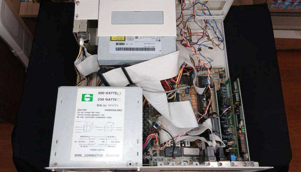 Cyrix CX 486 DX2-66 Computer with Sound Blaster