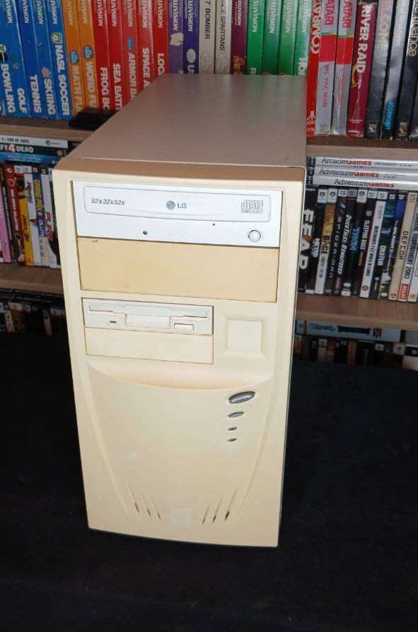 AMD K6-2 450 Computer with NVIDIA Riva TNT2 Model64 32MB Graphics Card