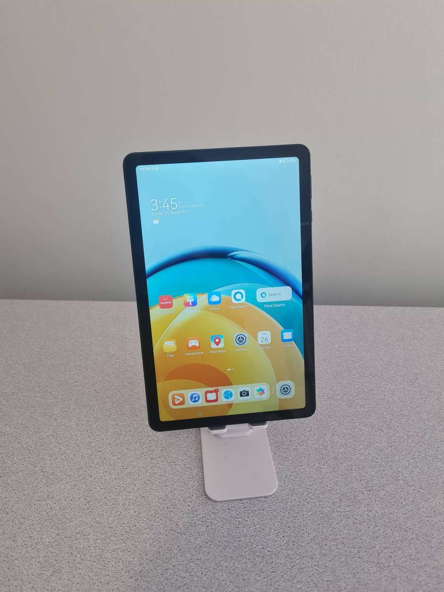 Huawei MatePad SE 10.4" 64GB  Boxed with New Charger & Screen Protector