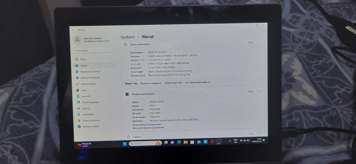 Lenovo IdeaPad D330 Laptop