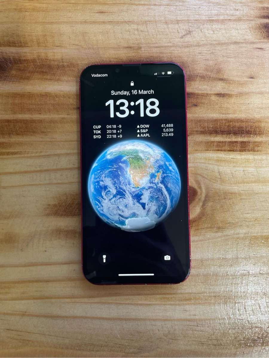 Apple IPhone 13 Red Product