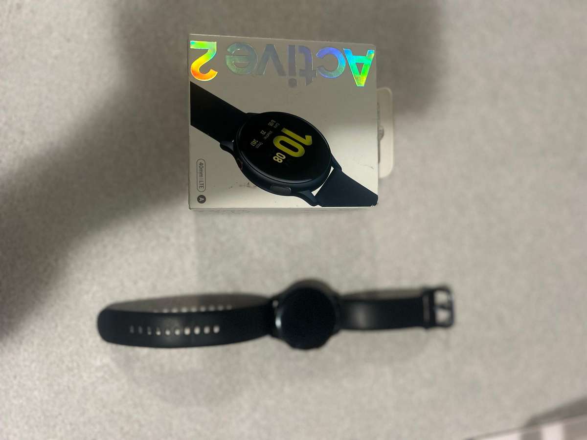 Samsung Galaxy Active 2 watch