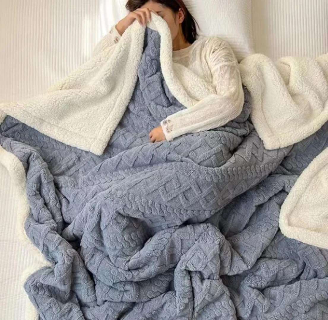 Queen size Throw Blanket,Soft and Warm Tufted Blanket,Reversible Flannel Fleece& Plush Sherpa Blanke
