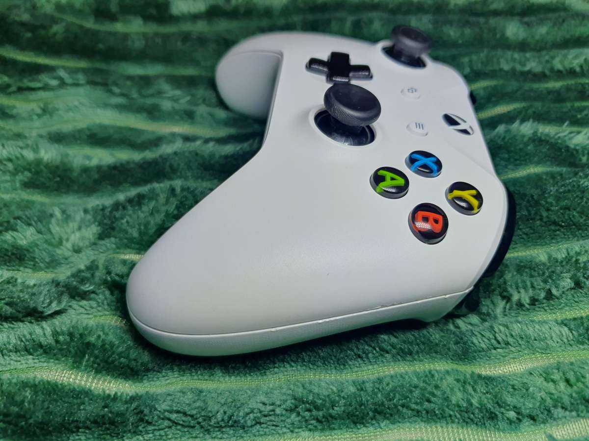 Xbox One Controller *Read Description*