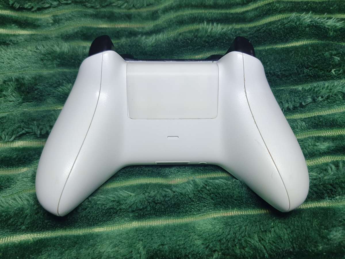 Xbox One Controller *Read Description*