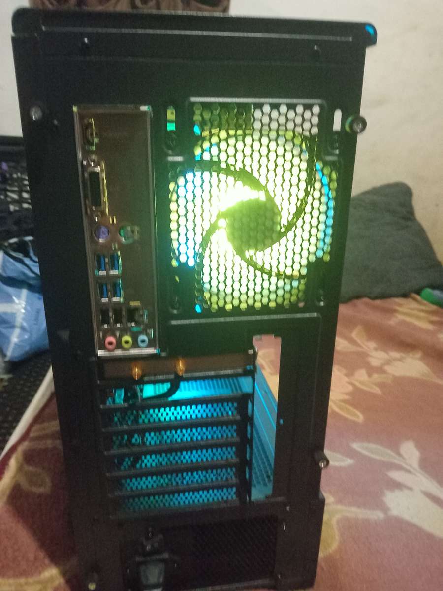 AMD GAMING PC RYZEN 5 5500, 64GB DDR4 3200MHZ 1TB SSD RX 6600 8GB GDDR6