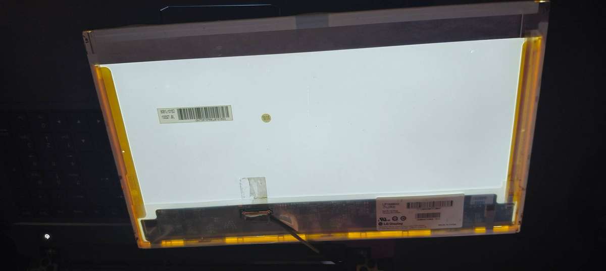 LG 40PIN LAPTOP LCD DISPLAY FRAMELESS LP156WH2(TL)(R2)