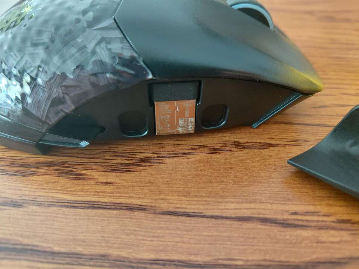 Corsair Dark Core Pro Wireless RGB Gaming Mouse