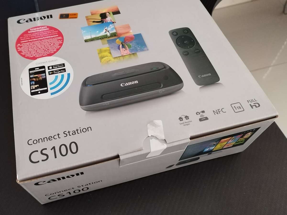 Canon CS100 Connect Station (As new)