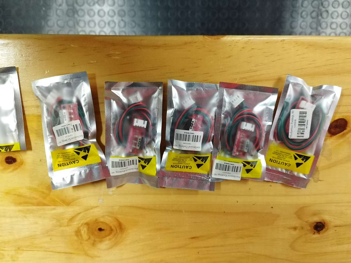 3D Printer, CNC or Laser cutter drag chain, limit switches and fans.