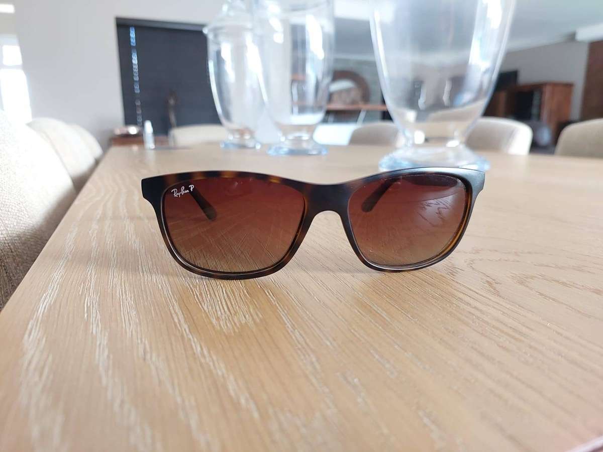 Ray Ban RB4181 Ladies Sunglasses