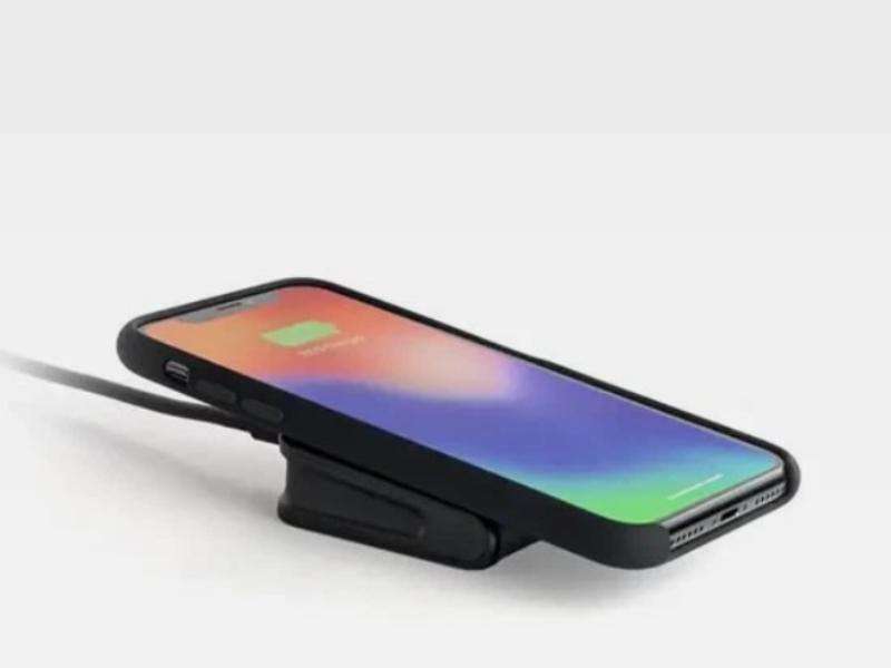 Mophie  Portable, Wireless Charging Travel Kit for Samsung, Apple iPhone  and Other Qi-Enabled phone