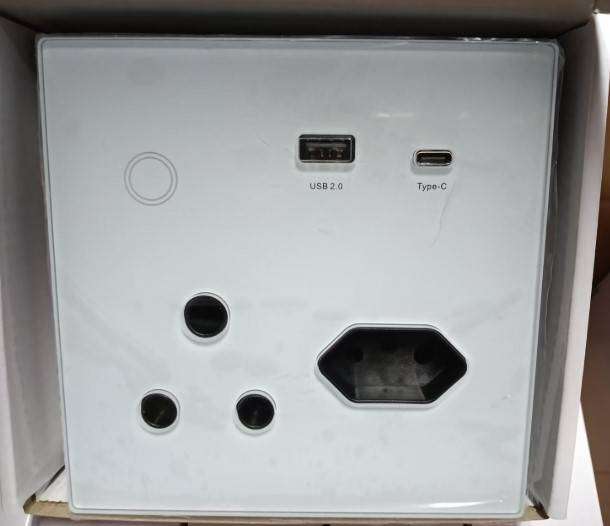 SA size Glass panel Plug 16A South African 4X4 Power Plug  USB+USB C charging Touch power button