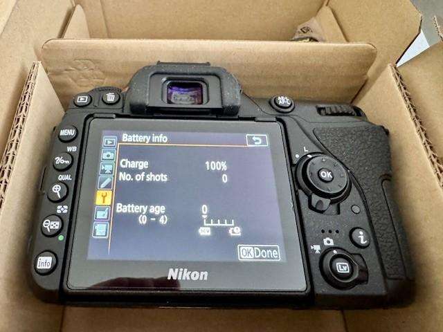Nikon D7500 20.9MP DSLR Camera with AF-S DX NIKKOR 18-140mm f/3.5-5.6G ED VR Lens, Black.