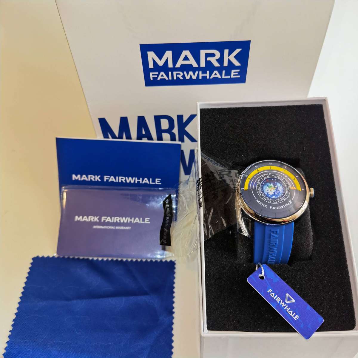 Markfair whale  FW-5700 blue Universe Solar