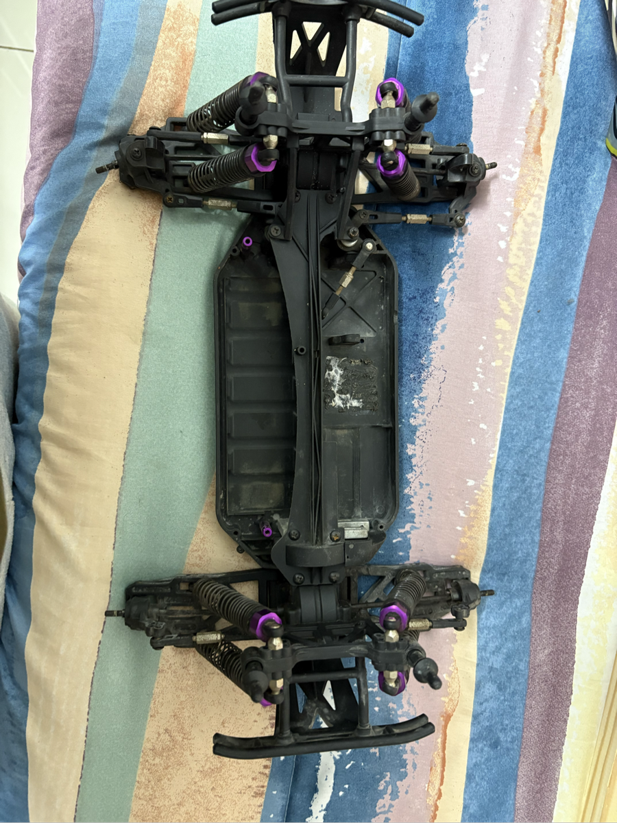 Rc car roller chassis