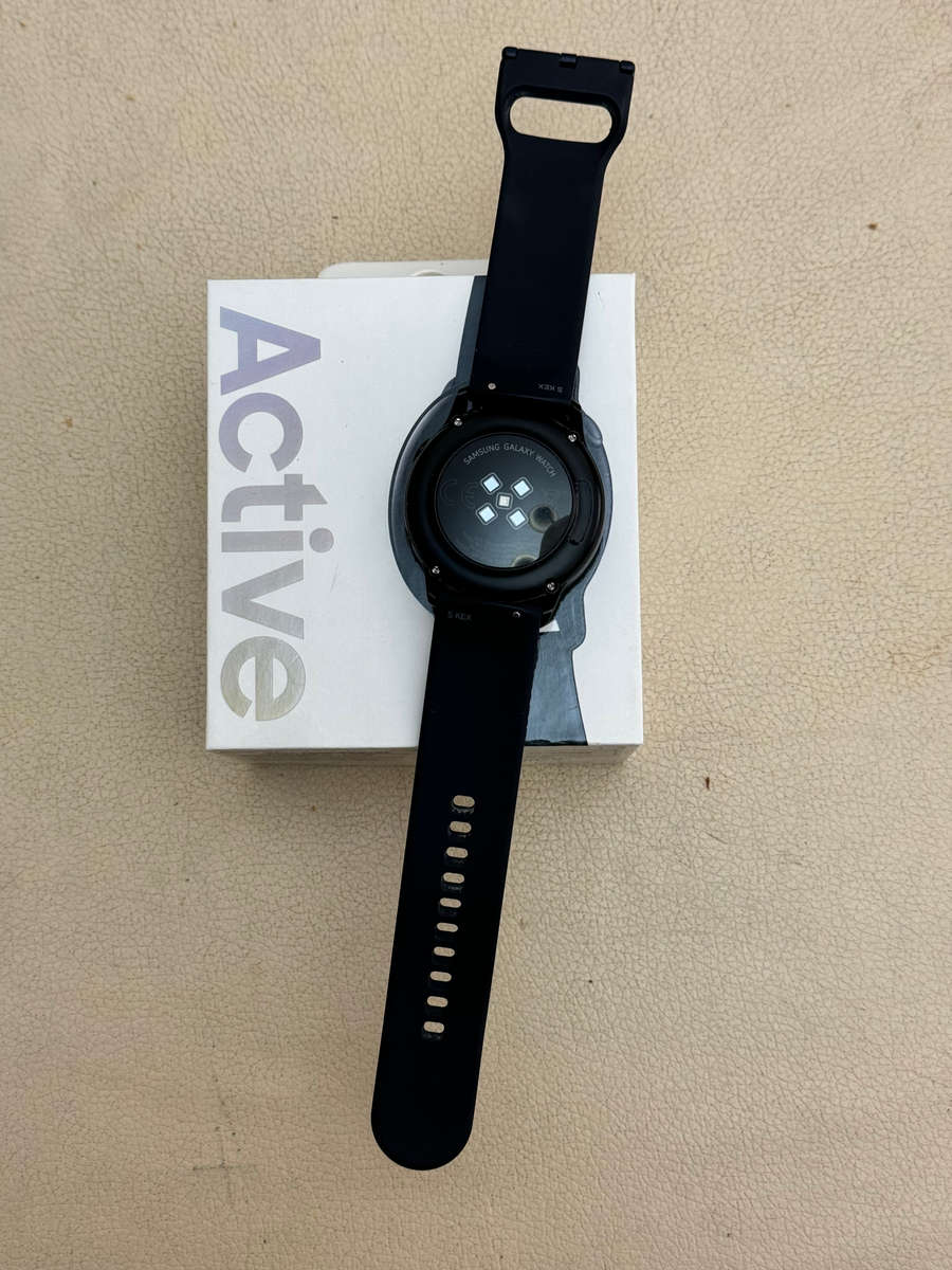 Samsung Galaxy Active Watch - SM R500