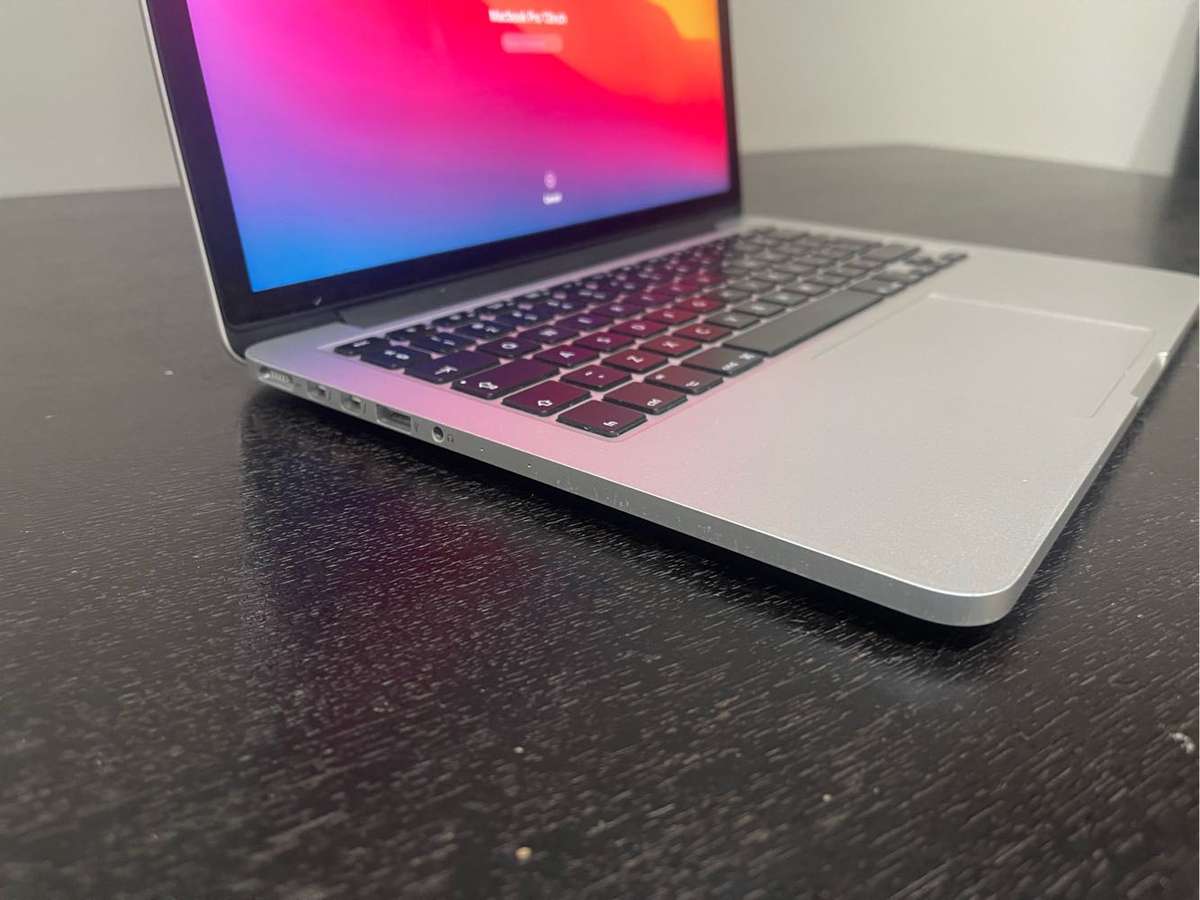 MacBook Pro 13 inch 2014 Model 256gb