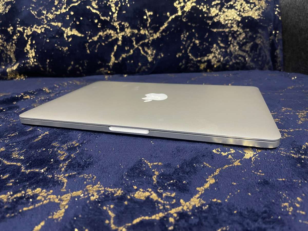 MacBook Pro 13 inch 2014 Model 256gb