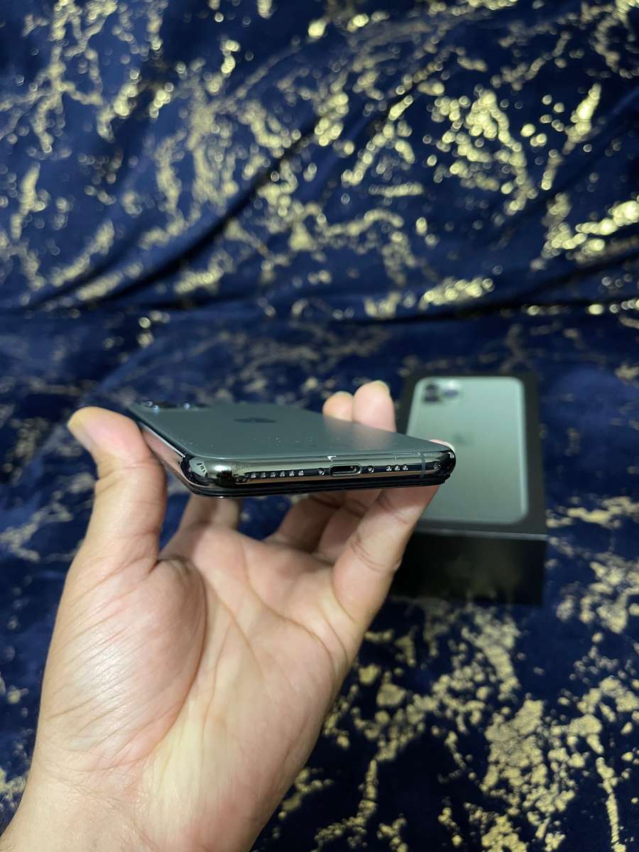 iPhone 11 Pro 64GB - Good Condition