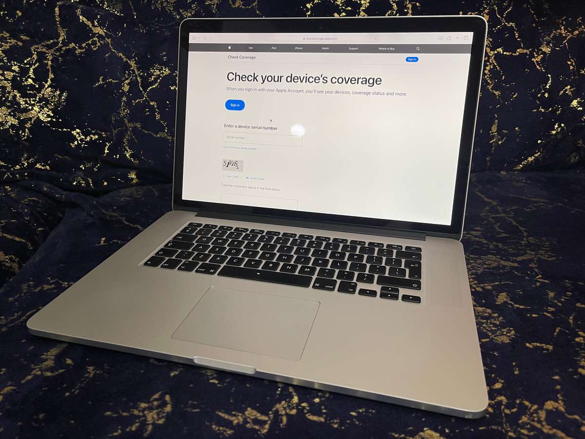 MacBook Pro "Core i7 2.2Ghz 15" Mid 2015 - 256gb