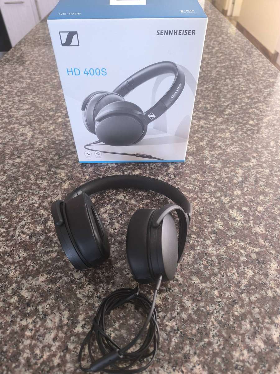 Sennheiser HD 400S Headphones