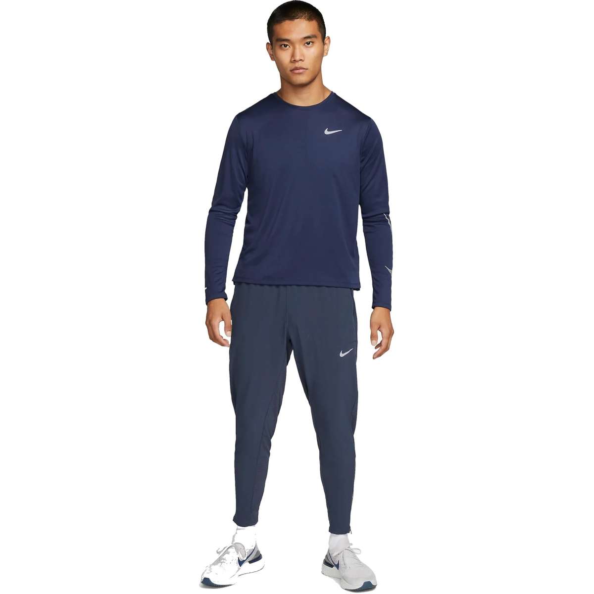 Nike Men`s Dri-FIT Miler Run Division Flash Long Sleeve Midnight Navy DQ6493 410 Size XL