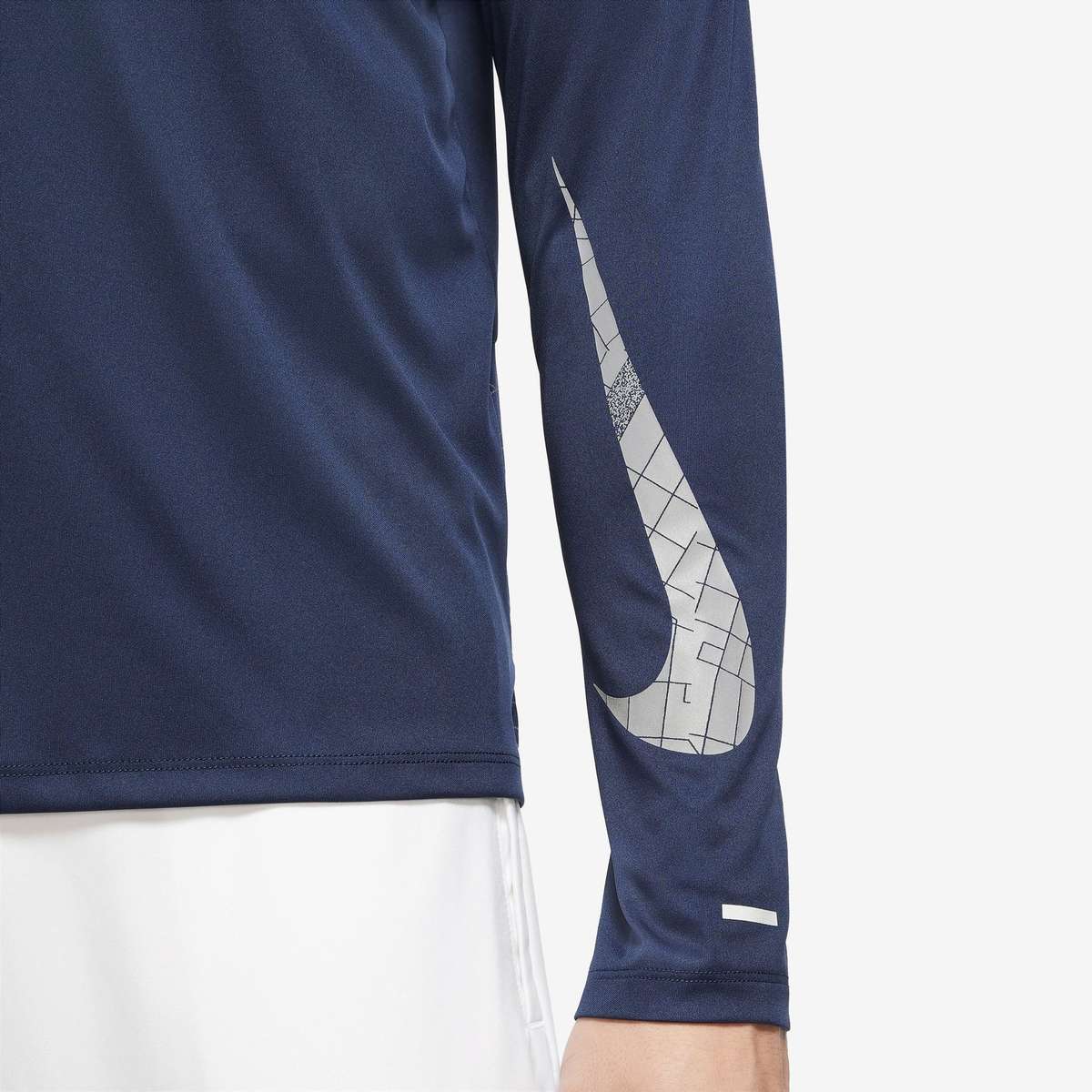 Nike Men`s Dri-FIT Miler Run Division Flash Long Sleeve Midnight Navy DQ6493 410 Size XL