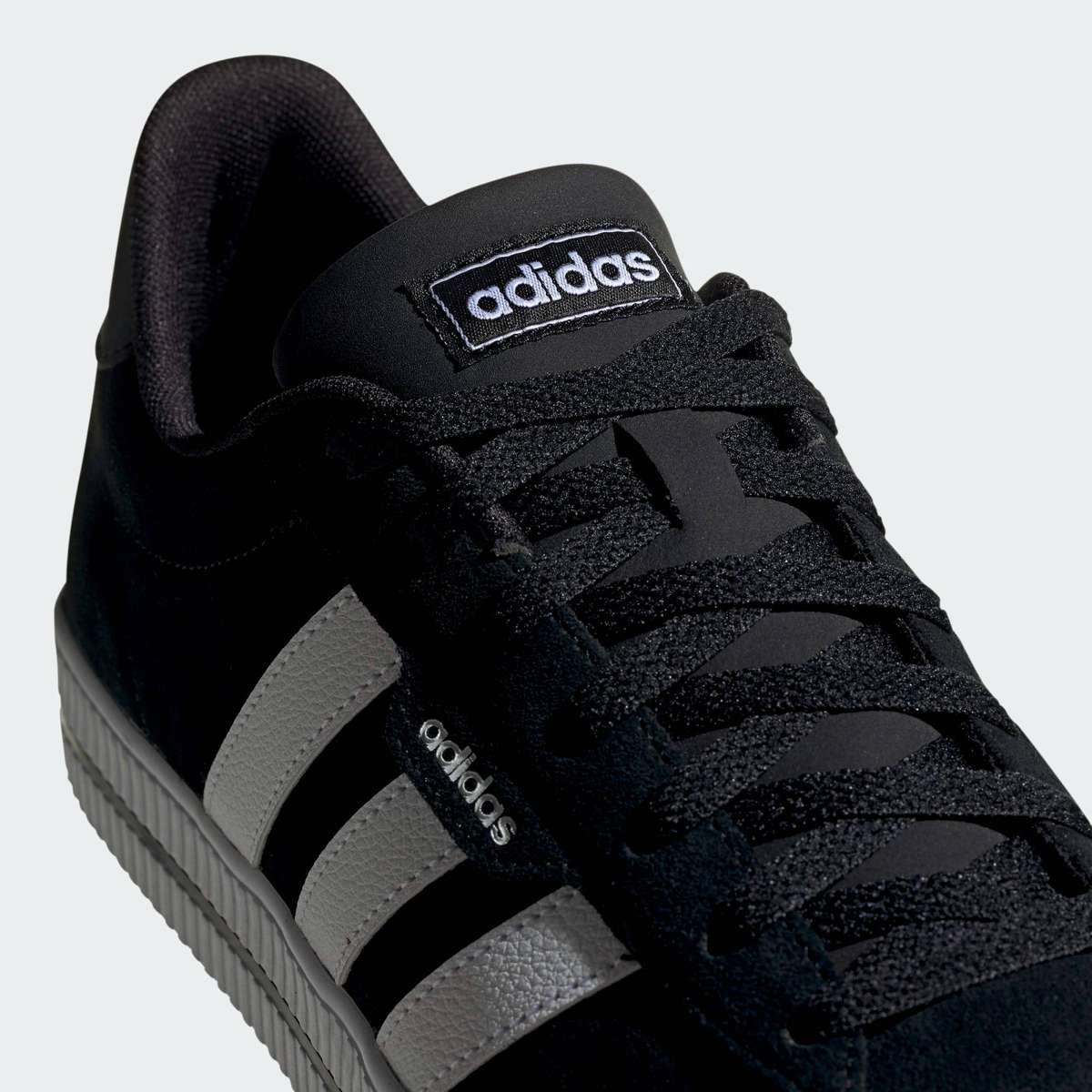 adidas Men's Daily 3.0 FW7439