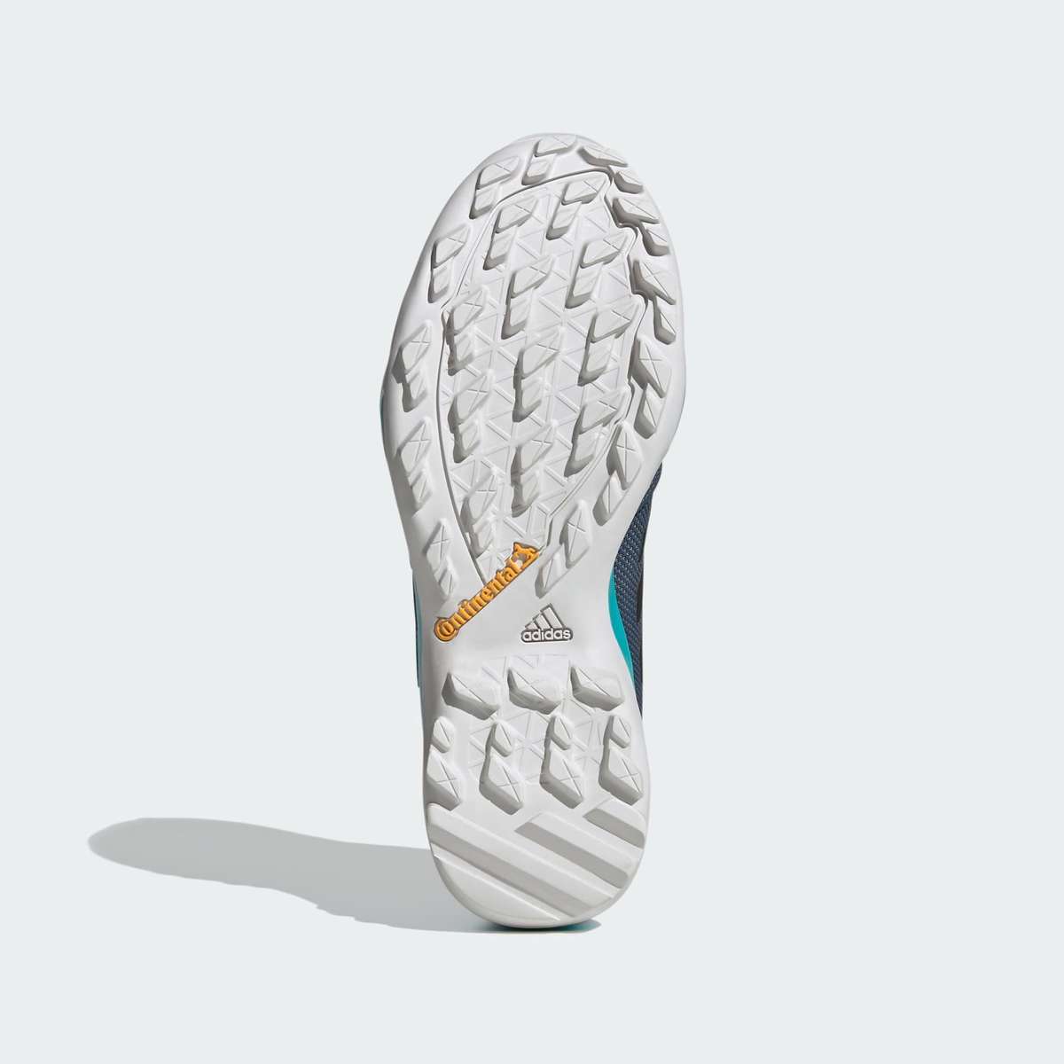 adidas TERREX Men`s AX3 Hiking FV6852