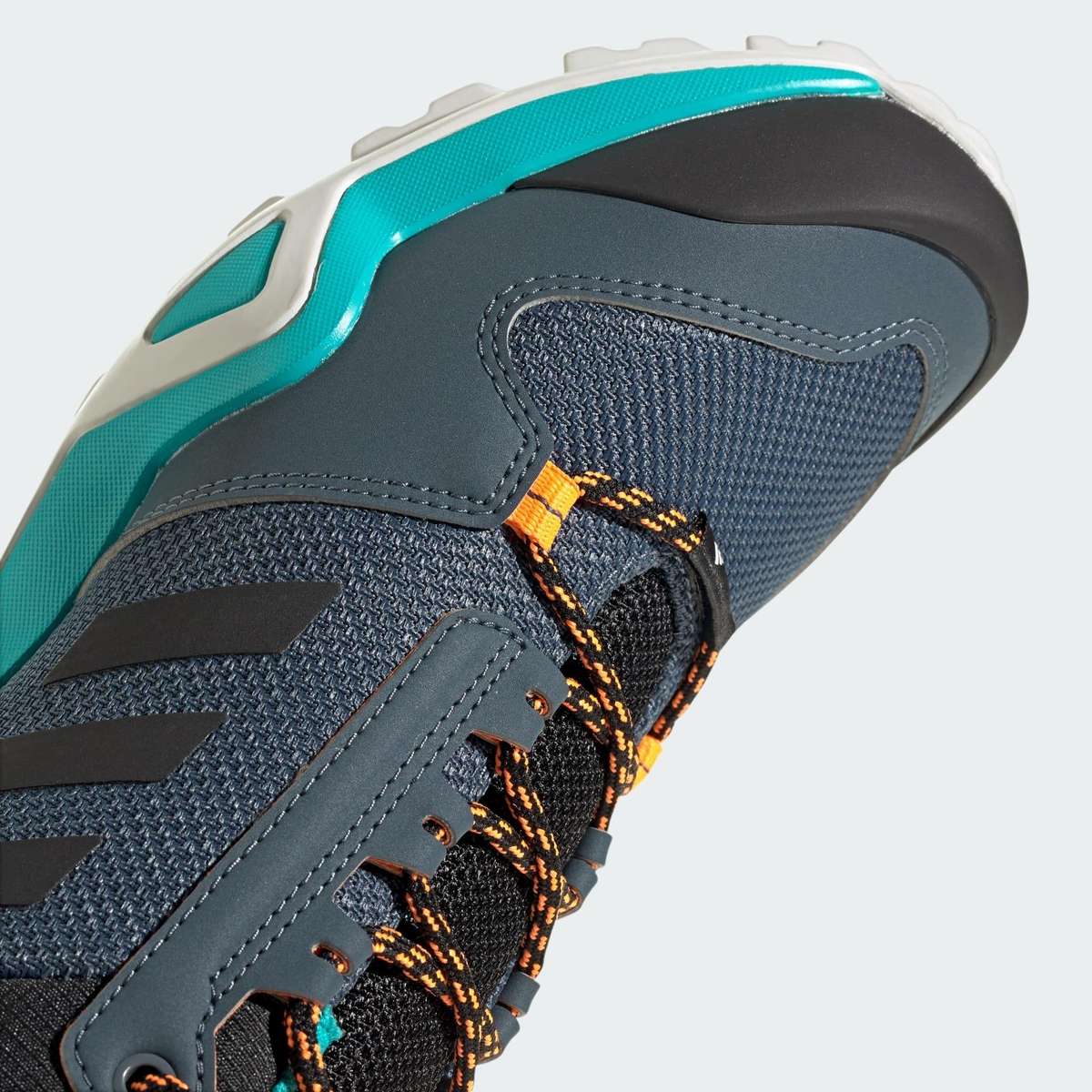 adidas TERREX Men`s AX3 Hiking FV6852