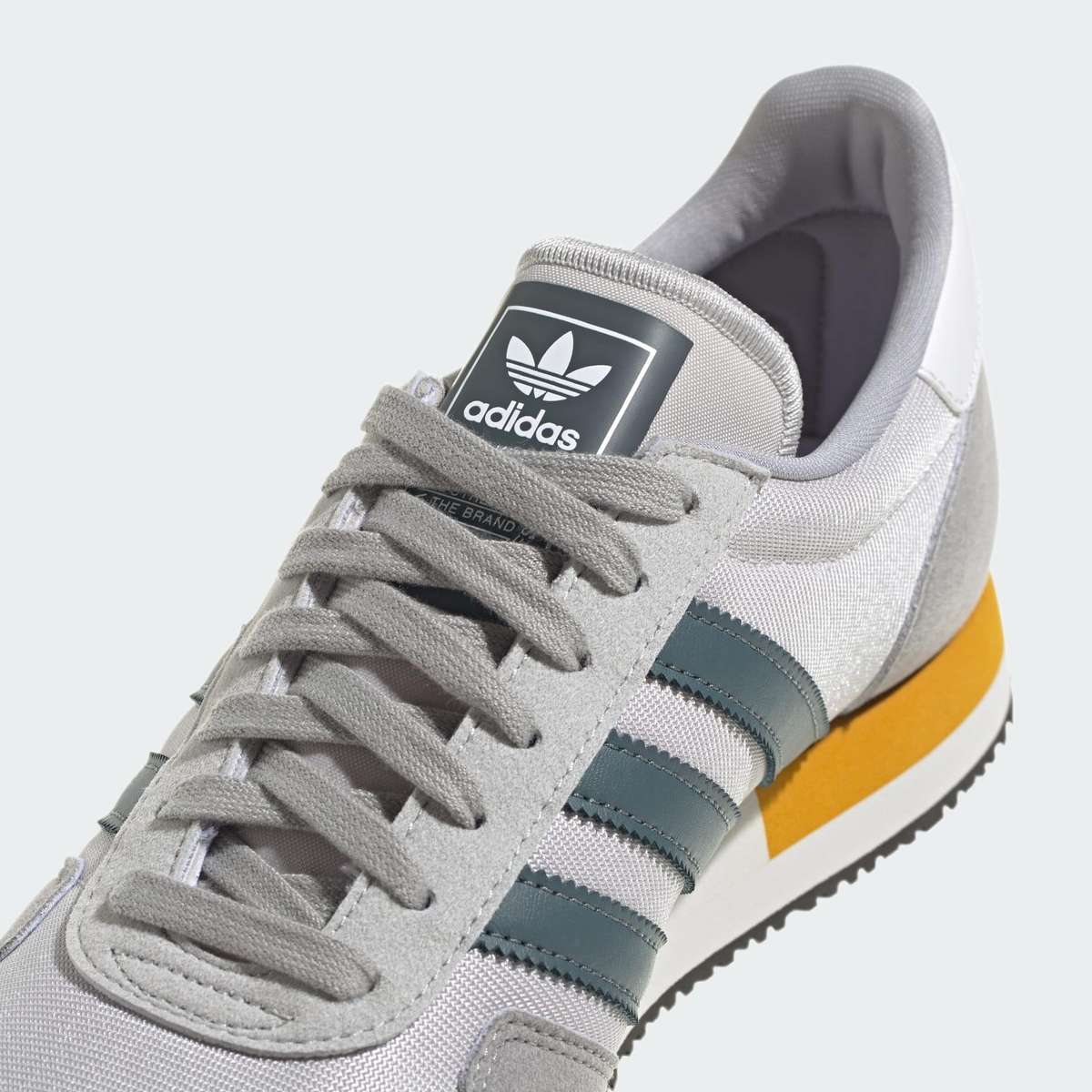 adidas Men`s USA 84 Retro GY2009