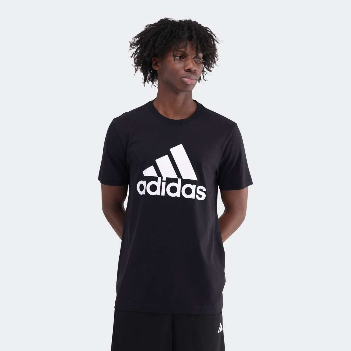 adidas Men`s Short Sleeve Tee Black 1V2350