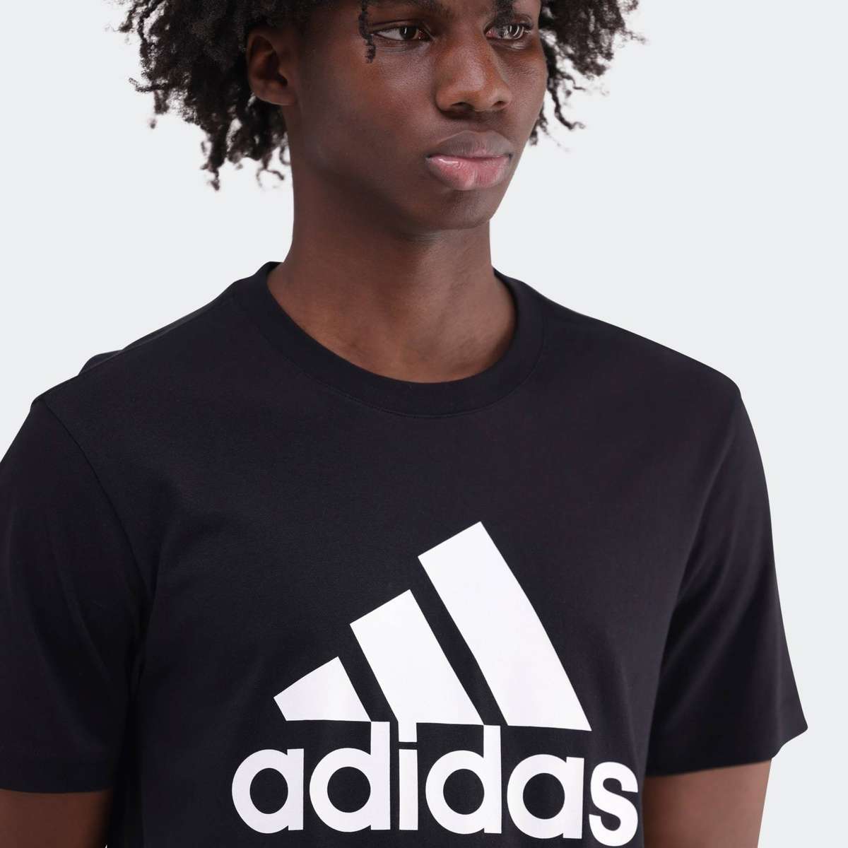 adidas Men`s Short Sleeve Tee Black 1V2350