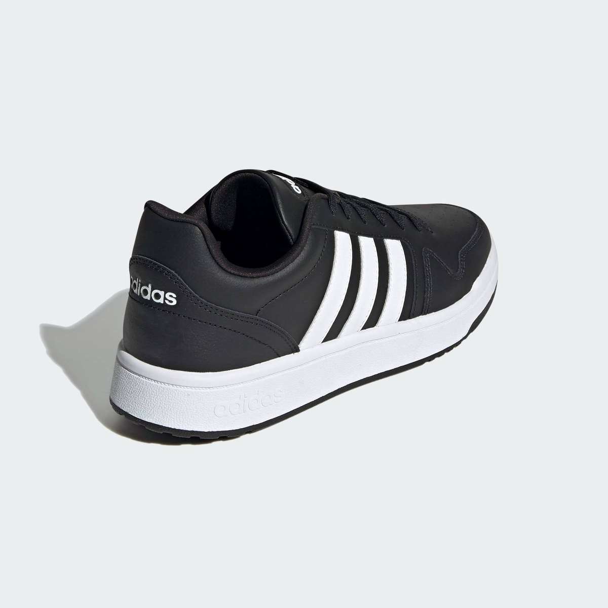 adidas Men`s Postmove H00460