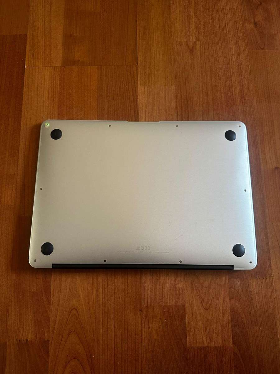 Apple MacBook Air 13.3 inch | Core i5 2017