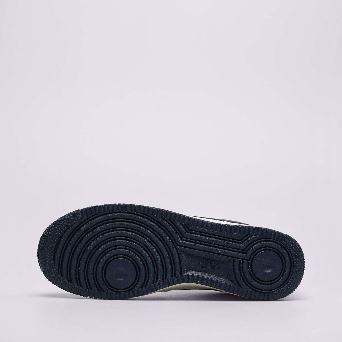 Nike Men's Air Force 1 '07 HF4298 100