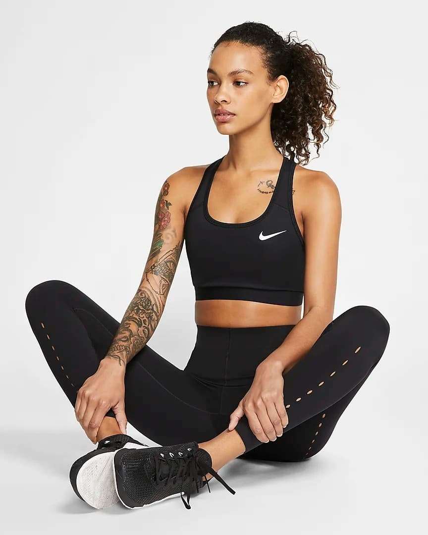 NIKE Women's Swoosh Medium Support Sports Bra Black BV3900 010 Size Medium